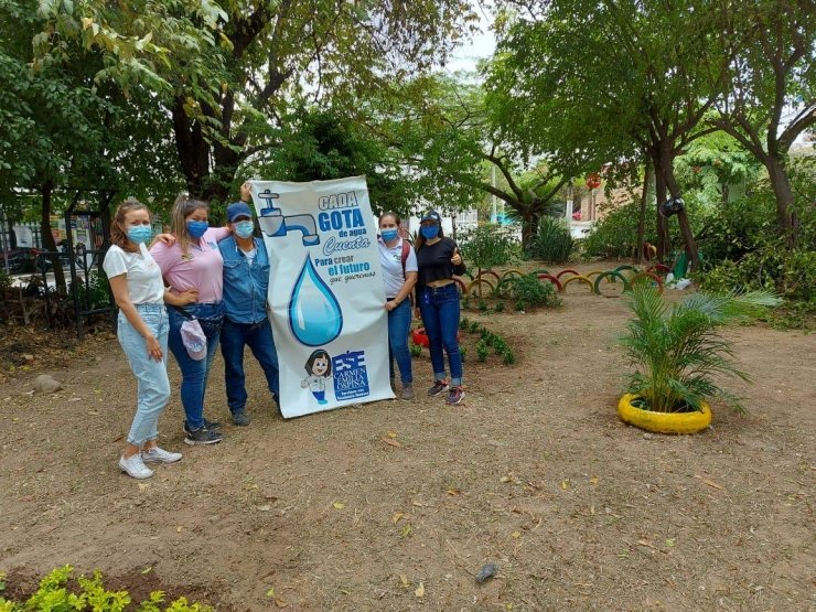 Nos unimos a jornada de limpieza y embellecimiento en el Barrio Santander