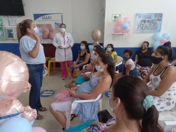 Madres del barrio Eduardo Santos se prepararon para una maternidad segura