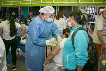 Neiva se acerca a la inmunidad de rebaño; hoy llegó a las 300.000 vacunas aplicadas Contra El Covid-19