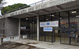 Alcaldía de Neiva y ESE Municipal Centralizan Vacunación Covid-19 en el Parque de la Música