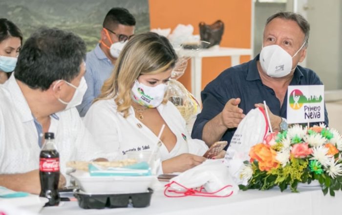 Alcald&iacute;a de Neiva y ESE Municipal Centralizan Vacunaci&oacute;n Covid-19 en el Parque de la M&uacute;sica