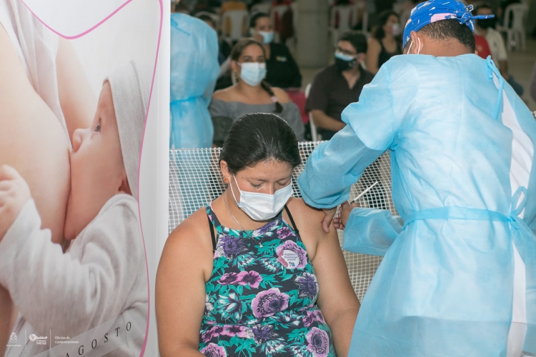 285 Mujeres en Estado de Gestación se Han Vacunado Contra el COVID-19 en la ESE de Neiva