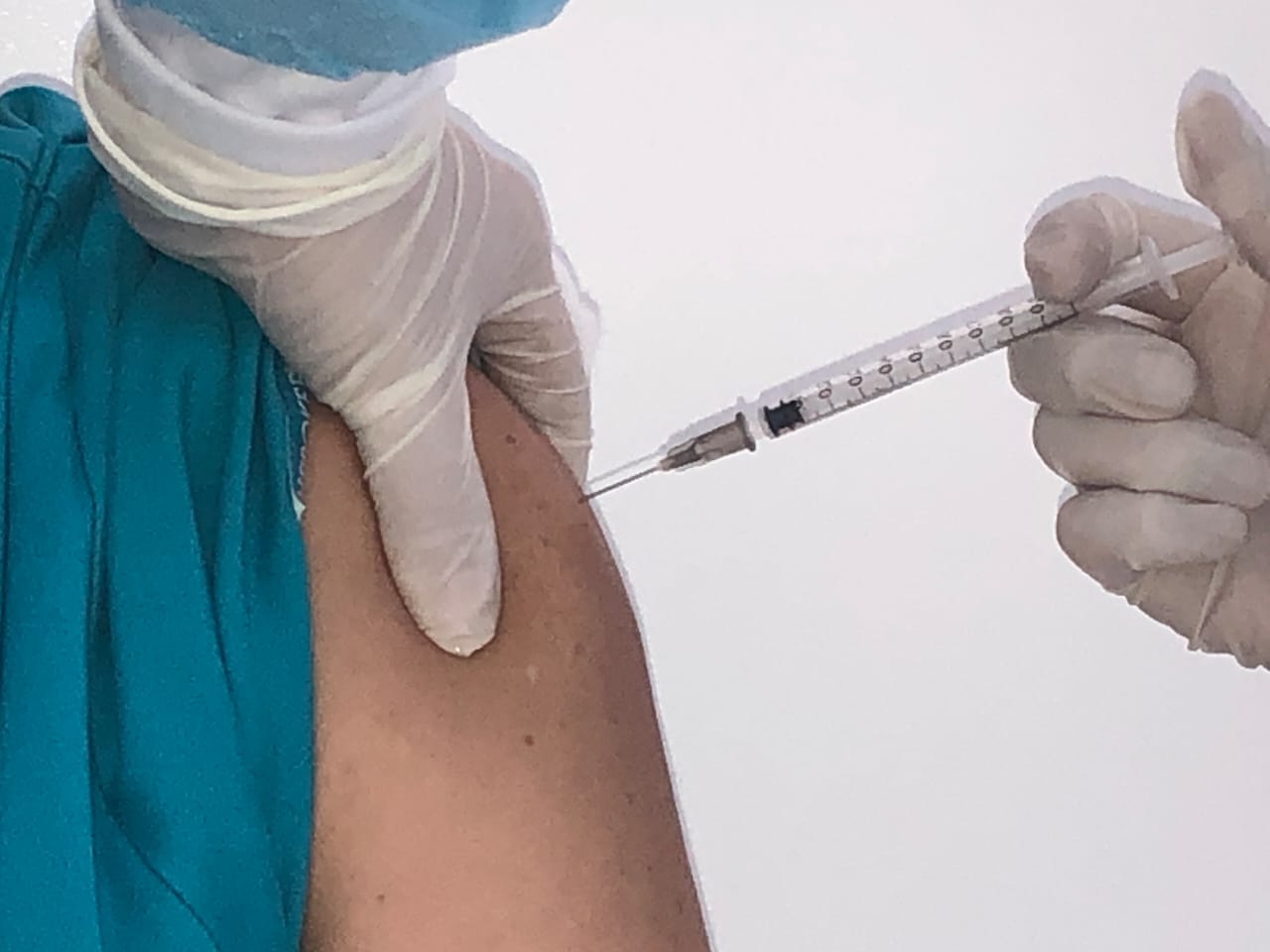 Récord de Vacunación Contra el Covid-19 en Neiva: en Noviembre se Aplicaron 97.959 Dosis