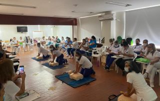 Auxiliares Área de la Salud Participaron en Actualización en Soporte Vital Básico