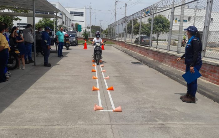 Funcionarios se capacitaron en seguridad vial