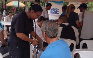Compromiso con la Salud y Bienestar de los Vendedores Informales en su Día